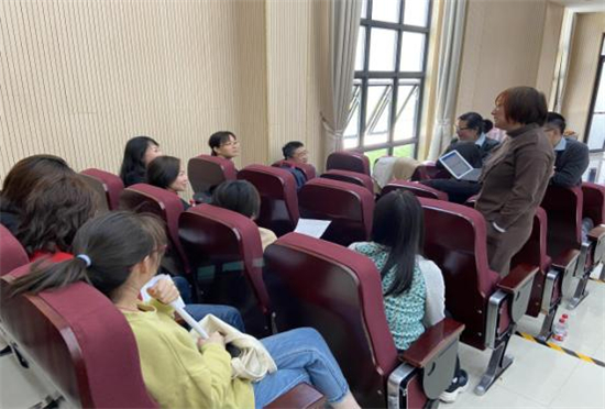 退休书友把北京读给你听获评“老年阅读推广案例”(图1)