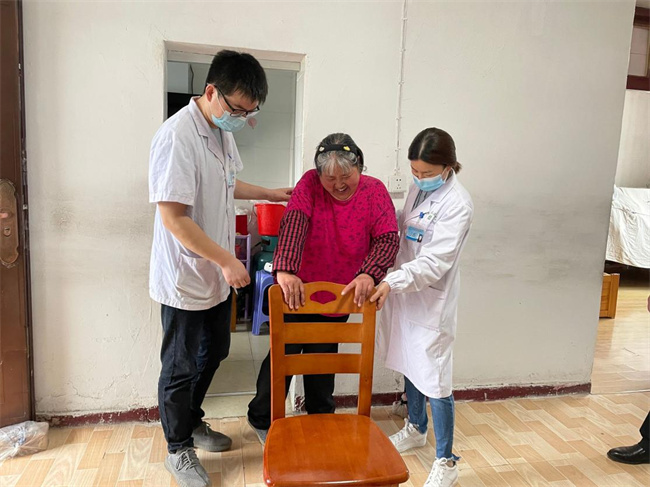 全国政协十二届四次会议提案第2928号(图1)