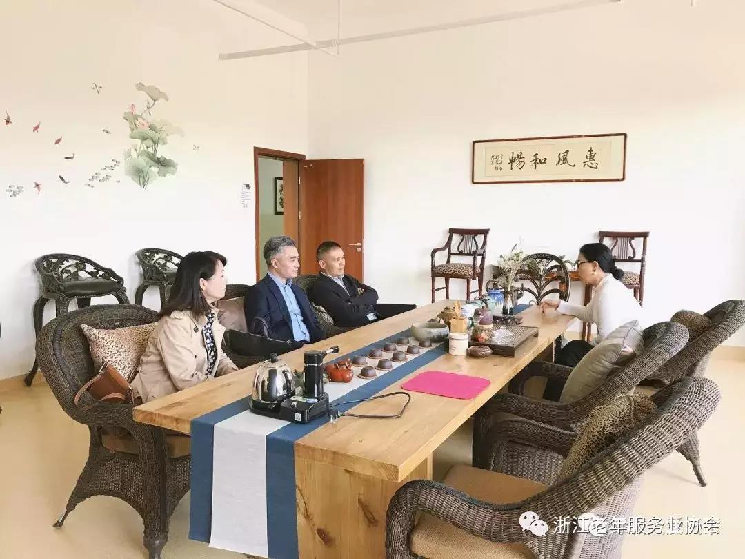 独生子女家庭照护失能老人越来越难：不是不努力而是根本扛不住(图1)