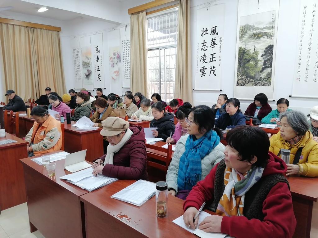我市大力发展老年教育让老龄关爱可感可及(图1)
